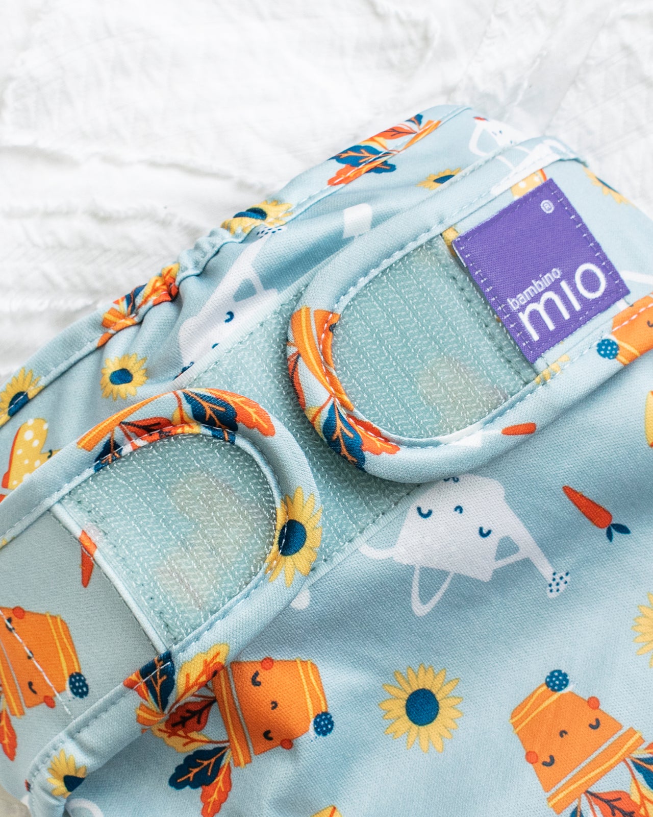 Mioduo Two-Piece Reusable and Sustainable Nappy Set